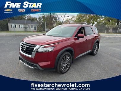 Used 2024 Nissan Pathfinder SL w/ SL Premium Package