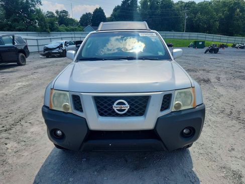 Used 2010 Nissan Xterra SE RWD image 2