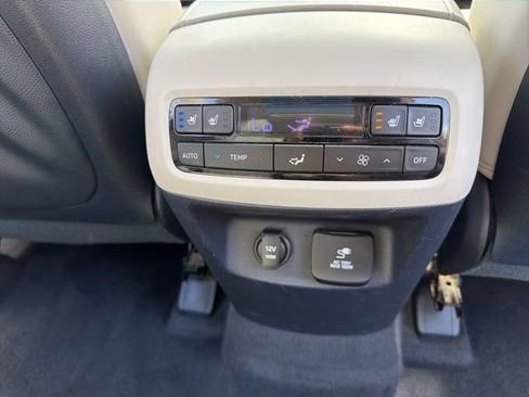 Used 2021 Hyundai Palisade Limited AWD/4WD image 14