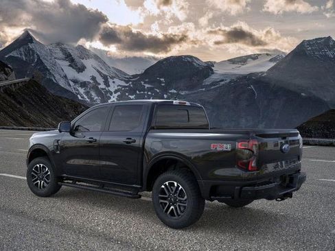 New 2025 Ford Ranger Lariat w/ FX4 Off-Road Package image 4