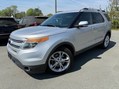 Used 2014 Ford Explorer Limited w/ Equipment Group 302A FWD image 1