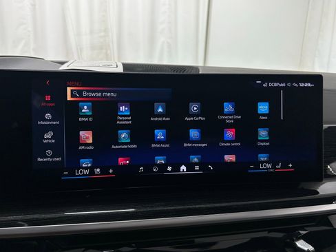 Used 2025 BMW X7 M60i image 16