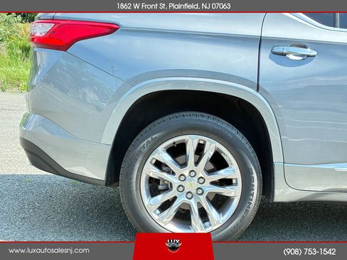 Used 2019 Chevrolet Traverse High Country AWD/4WD image 13