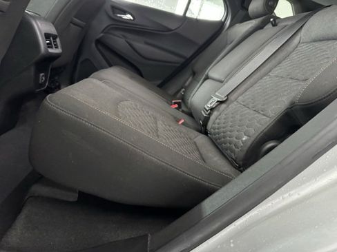 Used 2019 Chevrolet Equinox LT image 10