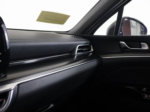 Used 2024 Kia K5 GT image 6