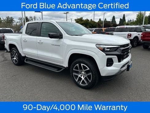 Used 2023 Chevrolet Colorado Z71 w/ Z71 Convenience Package 2 AWD/4WD image 10