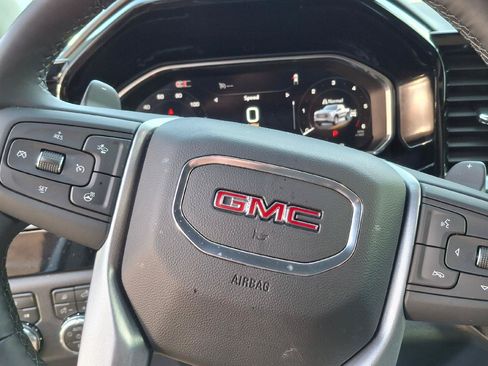 Used 2026 GMC Sierra 1500 SLT w/ SLT Premium Package AWD/4WD image 15