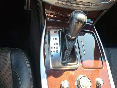 Used 2015 INFINITI Q70 3.7 w/ Sport Package image 16