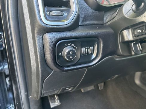 Used 2022 RAM 3500 Laramie w/ Max Tow Package image 43