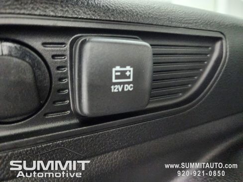 New 2025 Jeep Grand Cherokee Limited w/ Black Appearance Package image 28