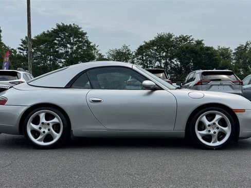 Used 2001 Porsche 911 Cabriolet image 8