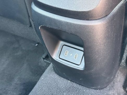 Used 2025 Hyundai Elantra SEL FWD image 18