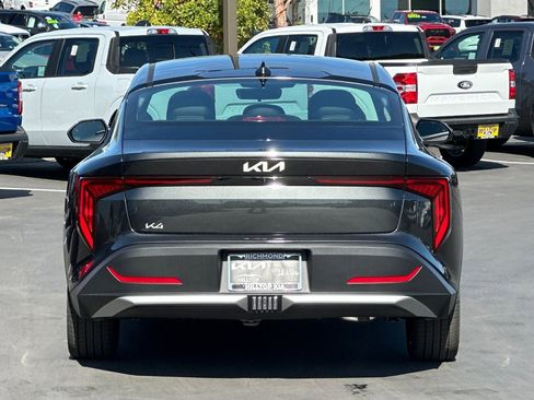 New 2026 Kia K4 EX image 5