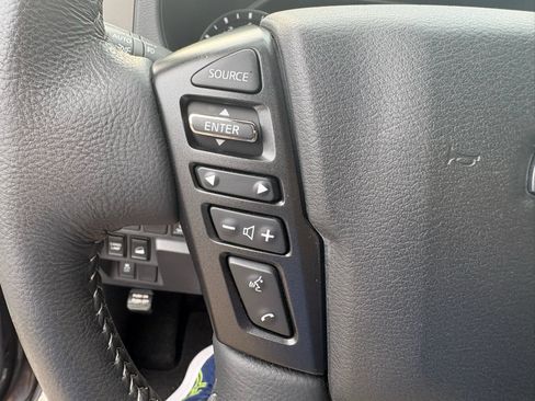 Used 2022 Nissan Frontier SV AWD/4WD image 20