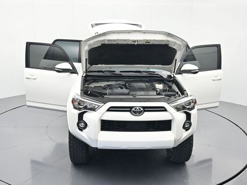 Used 2023 Toyota 4Runner SR5 Premium w/ Moonroof Package AWD/4WD image 46