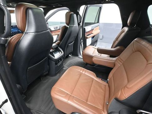 Used 2023 Lincoln Navigator L Reserve w/ Equipment Group 201A image 40