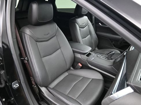 Certified 2024 Cadillac XT5 Premium Luxury image 17