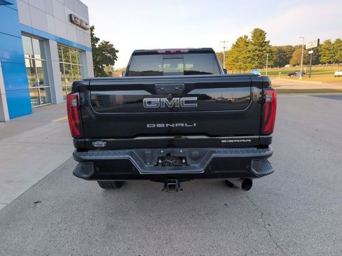 Used 2024 GMC Sierra 2500 Denali Ultimate w/ Max Trailering Package image 7