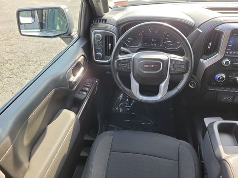 Used 2022 GMC Sierra 1500 SLE AWD/4WD image 19