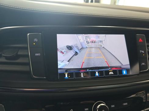 Used 2023 Buick Enclave Premium AWD/4WD image 24