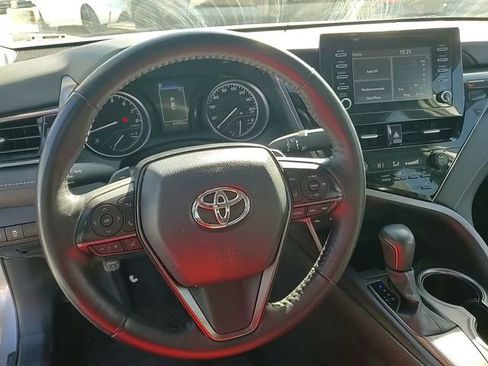 Used 2024 Toyota Camry SE image 21