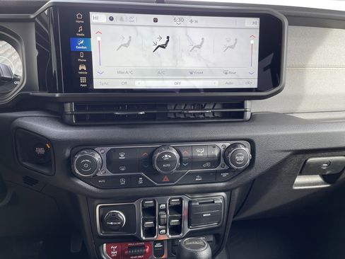 New 2026 Jeep Gladiator Willys image 26