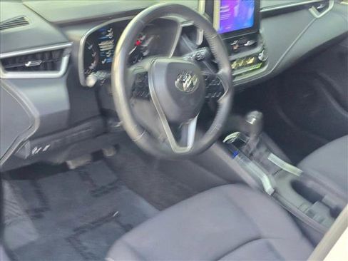 Used 2023 Toyota Corolla SE FWD image 9