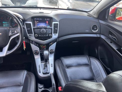Used 2013 Chevrolet Cruze LT w/ RS Package image 12