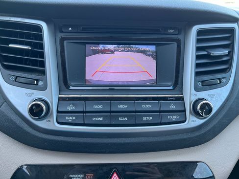 Used 2016 Hyundai Tucson SE FWD image 11
