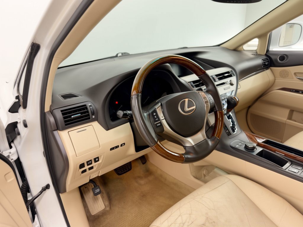 Used 2013 Lexus RX 350 FWD w/ Premium Pkg image 4