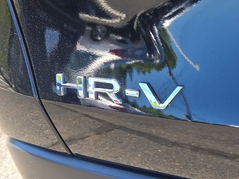 Used 2023 Honda HR-V LX image 30