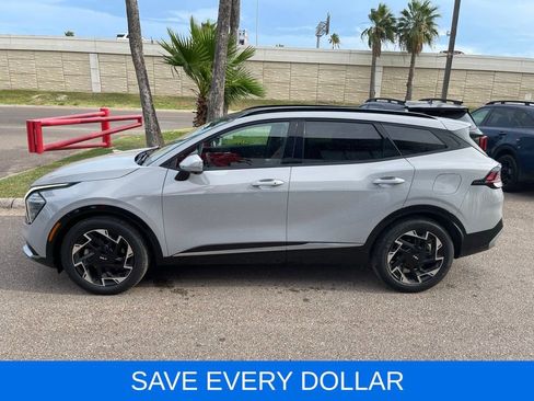 Used 2023 Kia Sportage SX FWD image 3