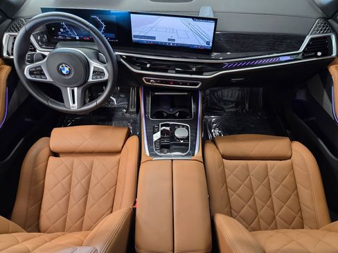 Used 2025 BMW X5 M60i w/ Climate Comfort Package AWD/4WD image 13