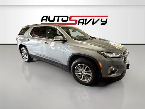 Used 2023 Chevrolet Traverse LT w/ LPO, Floor Liner Package image 1