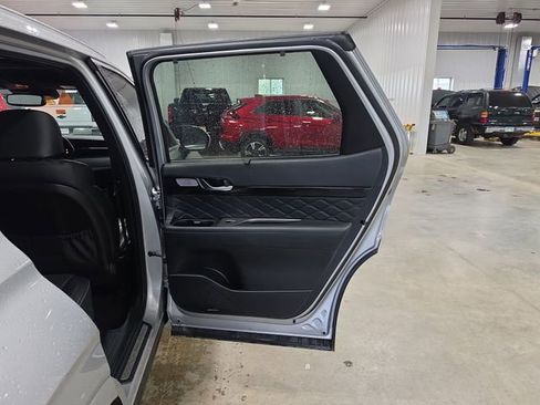 Used 2021 Hyundai Palisade Calligraphy w/ Cargo Package FWD image 29