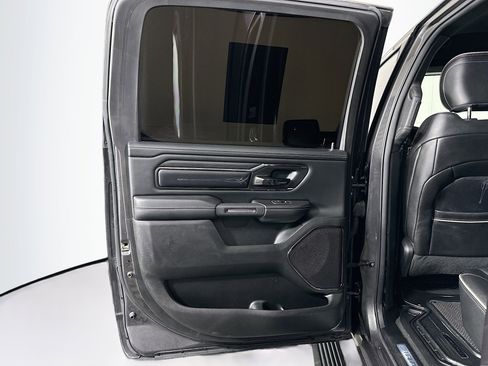 Used 2022 RAM 1500 Limited w/ Body Color Bumper Group image 26