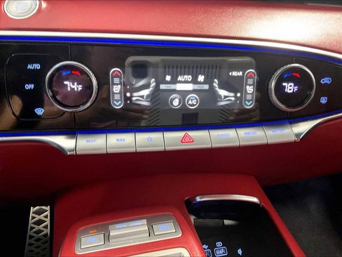 Used 2023 Genesis GV70 3.5T Sport w/ Sport Advanced Package image 26