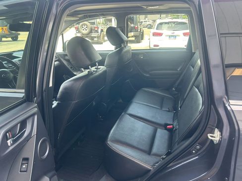 Used 2015 Subaru Forester 2.0XT Touring w/ Eyesight & Navigation System AWD/4WD image 18