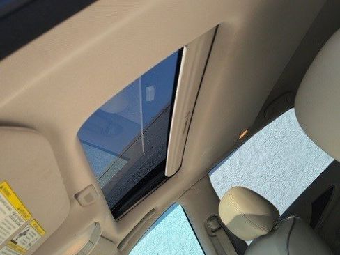 Used 2020 INFINITI QX60 Luxe w/ Essential Package image 12