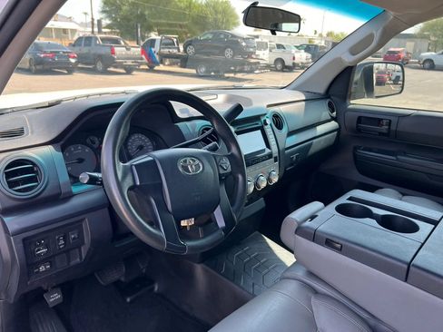 Used 2017 Toyota Tundra SR RWD image 9