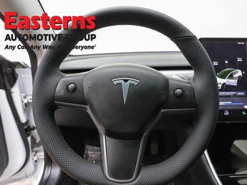 Used 2020 Tesla Model 3 Long Range AWD/4WD image 10