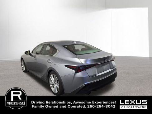 Used 2022 Lexus IS 300 AWD w/ Comfort Package image 11