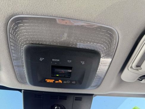Used 2024 Toyota Prius LE FWD image 27