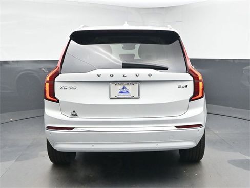 New 2026 Volvo XC90 B6 Ultra w/ Protection Package image 7