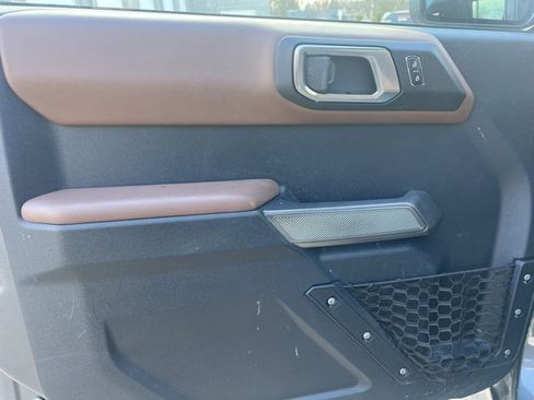Used 2023 Ford Bronco Outer Banks image 17