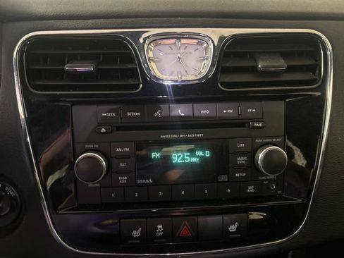 Used 2013 Chrysler 200 Touring w/ Cold Weather Group FWD image 15