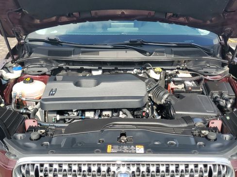 Certified 2020 Lincoln Corsair FWD w/ Equipment Group 101A image 8