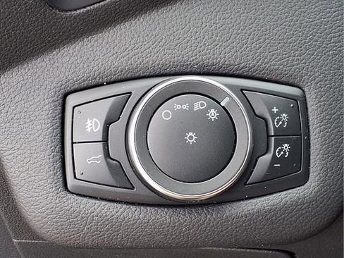 Used 2019 Ford Escape SEL AWD/4WD image 13