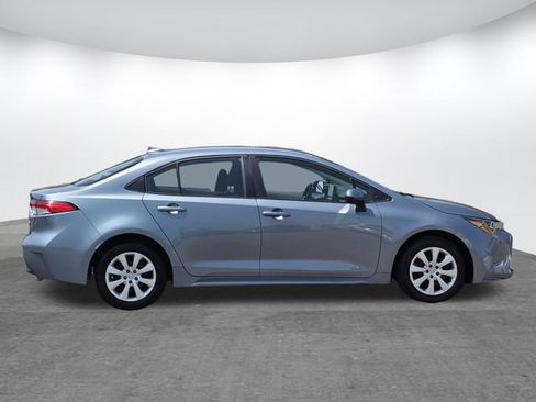 Used 2024 Toyota Corolla LE FWD image 3