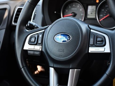 Used 2017 Subaru Forester 2.5i w/ Alloy Wheel Package image 16